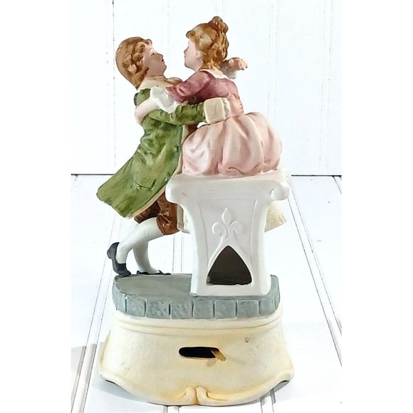 Vtg Lefton Music Box “A Time For Us" Young Couple On A Park Bench Figuri… - Picture 7 of 12